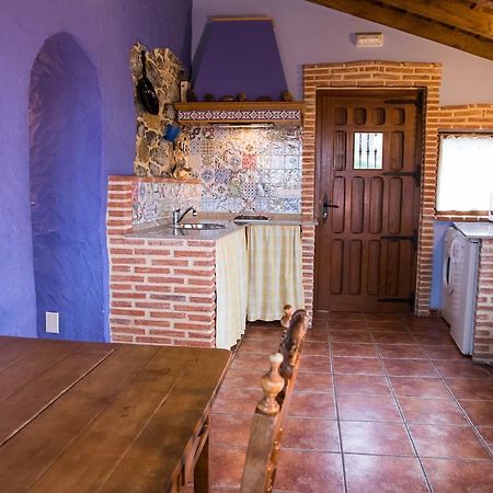Viviendas Rurales Las Fontanias Кобресес Экстерьер фото